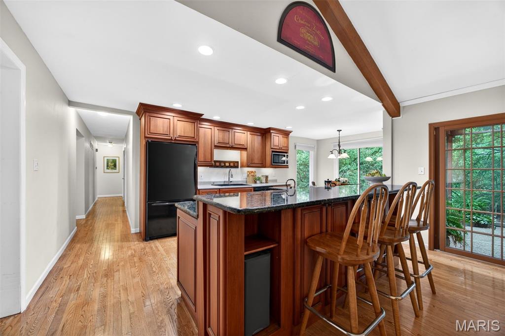 12464 Meadow Green Place
