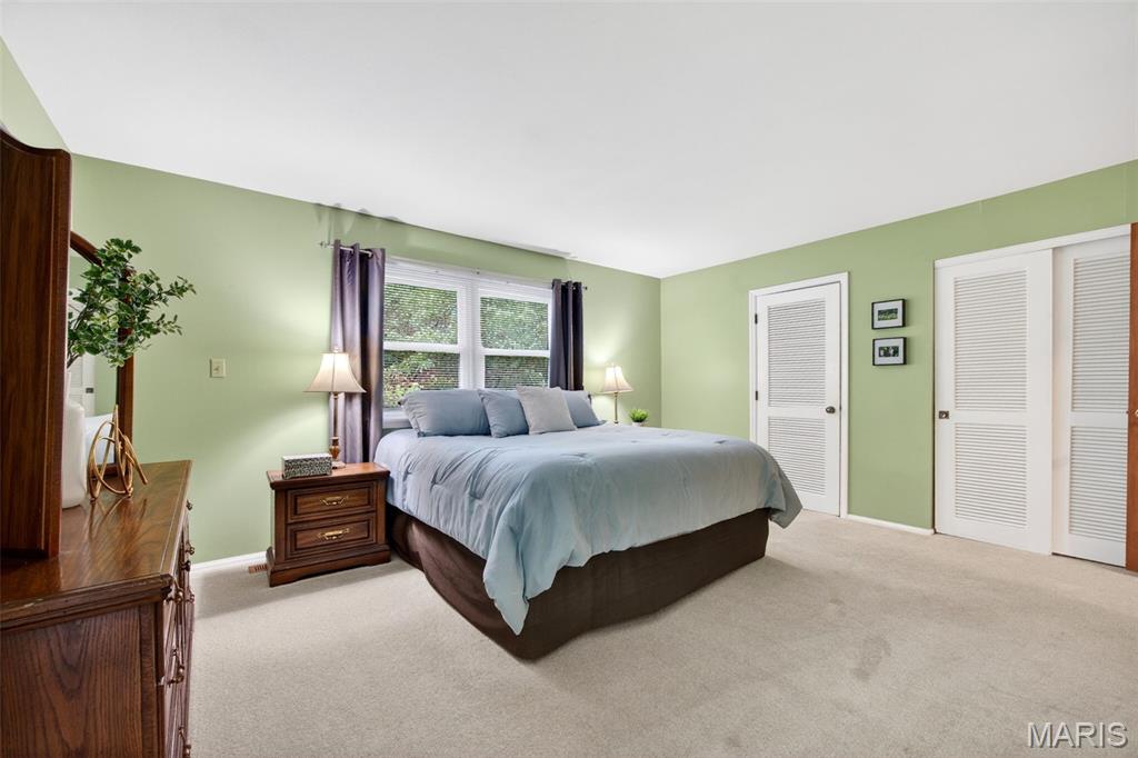 12464 Meadow Green Place