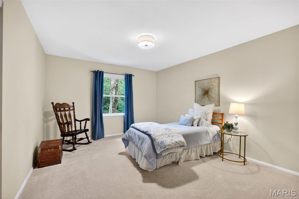 12464 Meadow Green Place