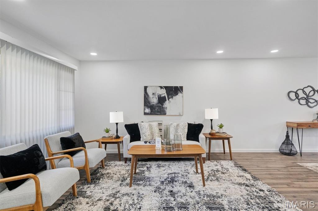 2261 Eleanor Kay Drive