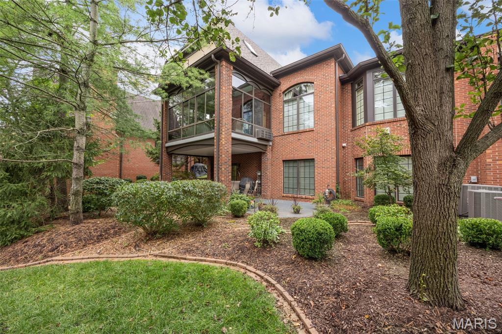 6 Upper Conway Lane