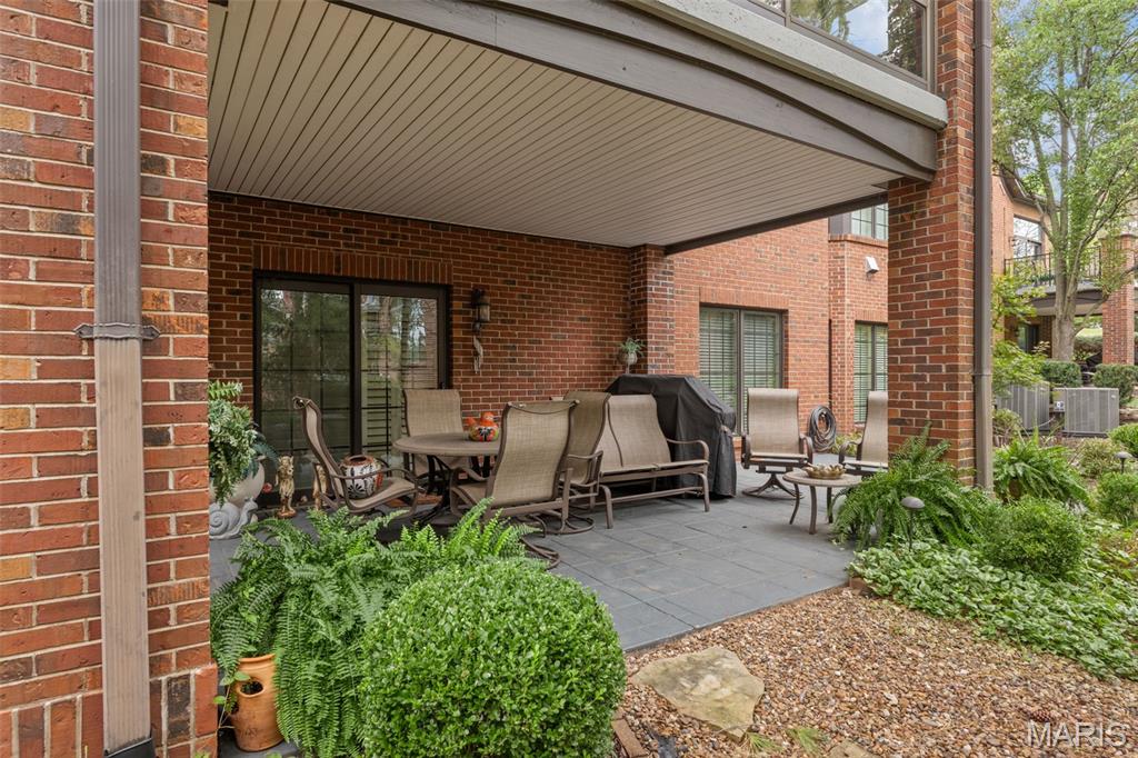 6 Upper Conway Lane