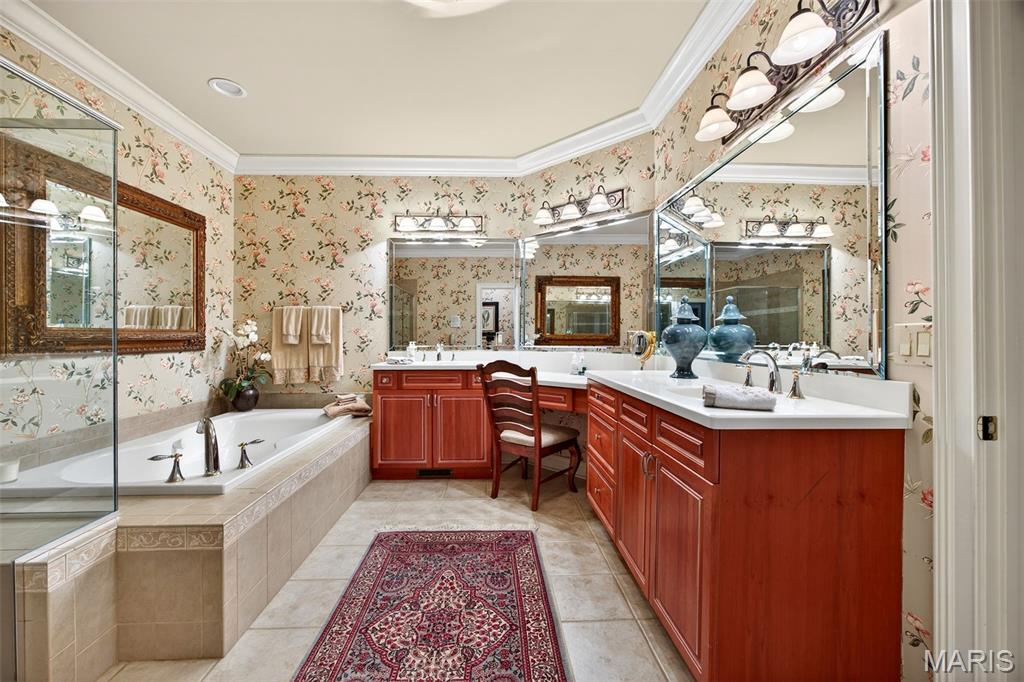 6 Upper Conway Lane