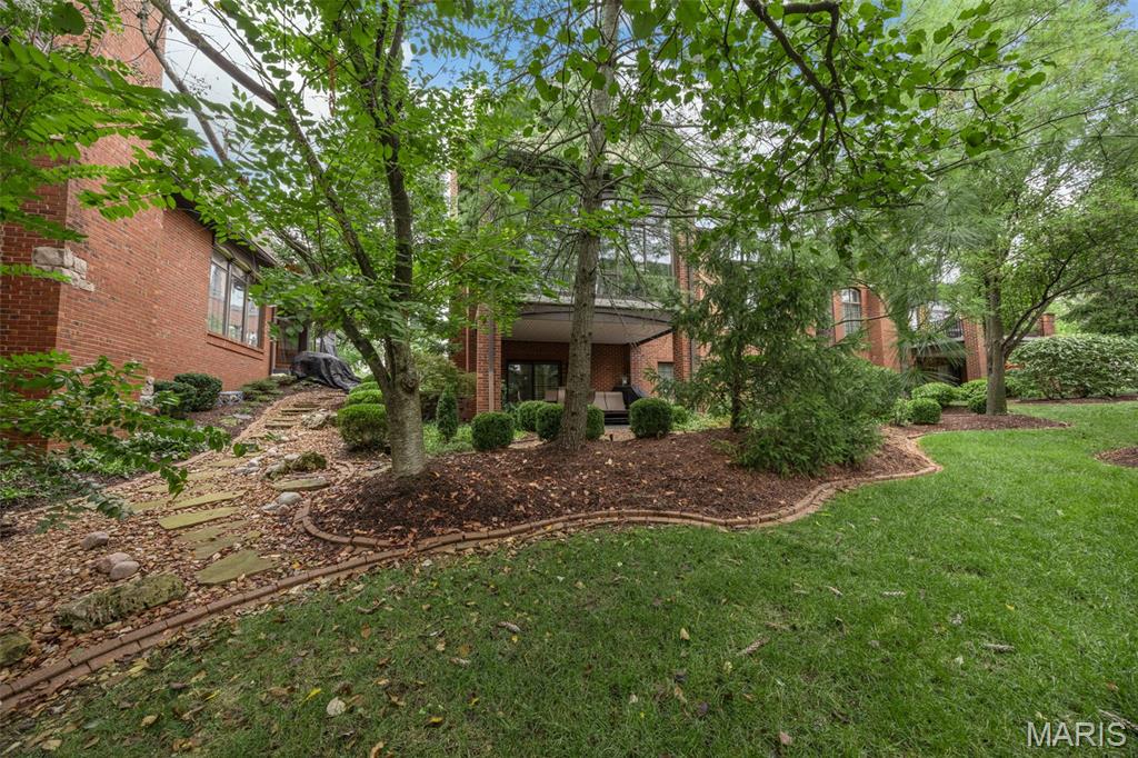 6 Upper Conway Lane