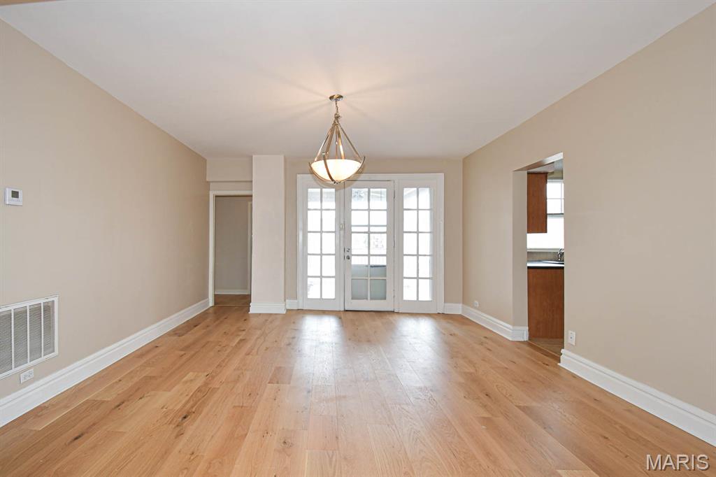 321 Belt Avenue Unit: 201