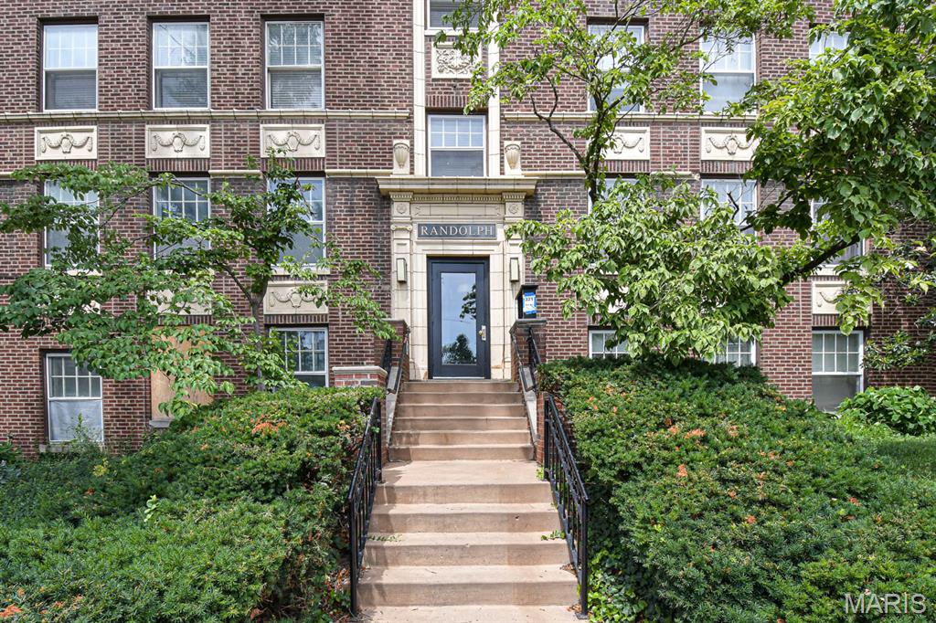 321 Belt Avenue Unit: 201