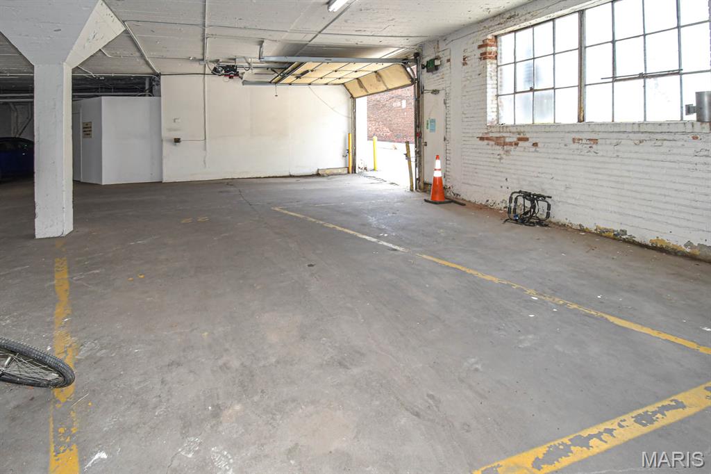321 Belt Avenue Unit: 201