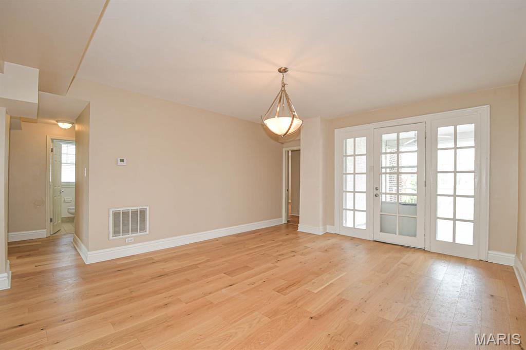 321 Belt Avenue Unit: 201