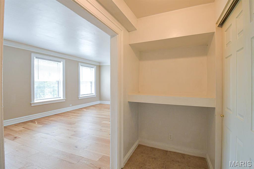 321 Belt Avenue Unit: 201