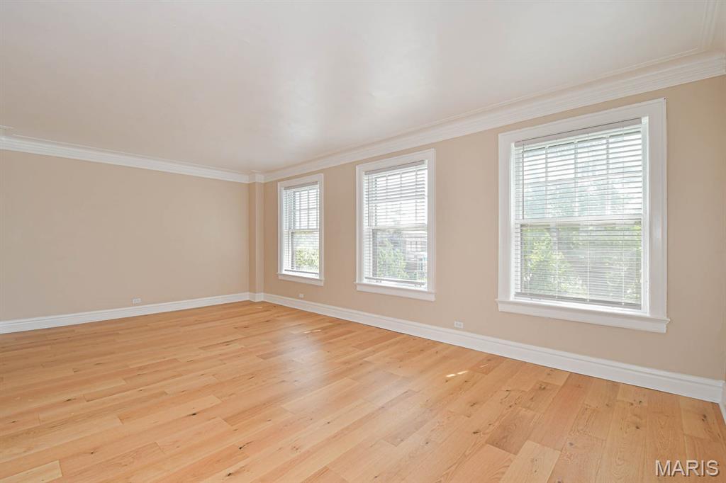 321 Belt Avenue Unit: 201