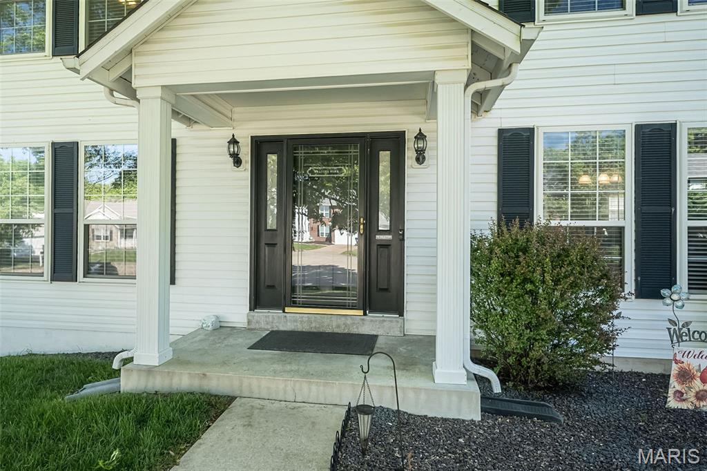 1091 Treeshade Drive