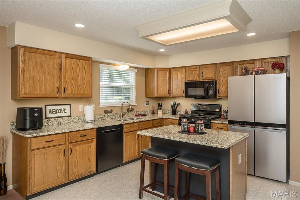 1091 Treeshade Drive