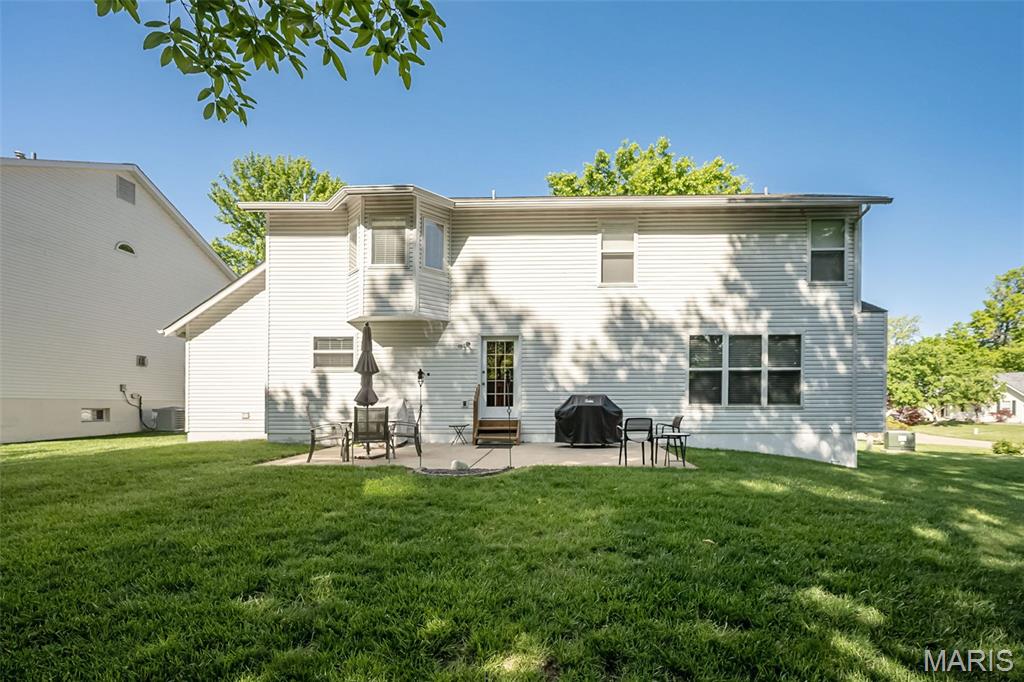 1091 Treeshade Drive