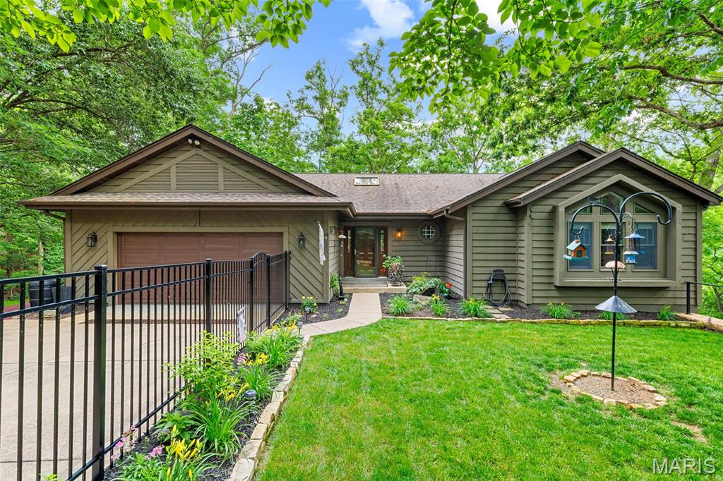 464 Foxfire Crossing Drive