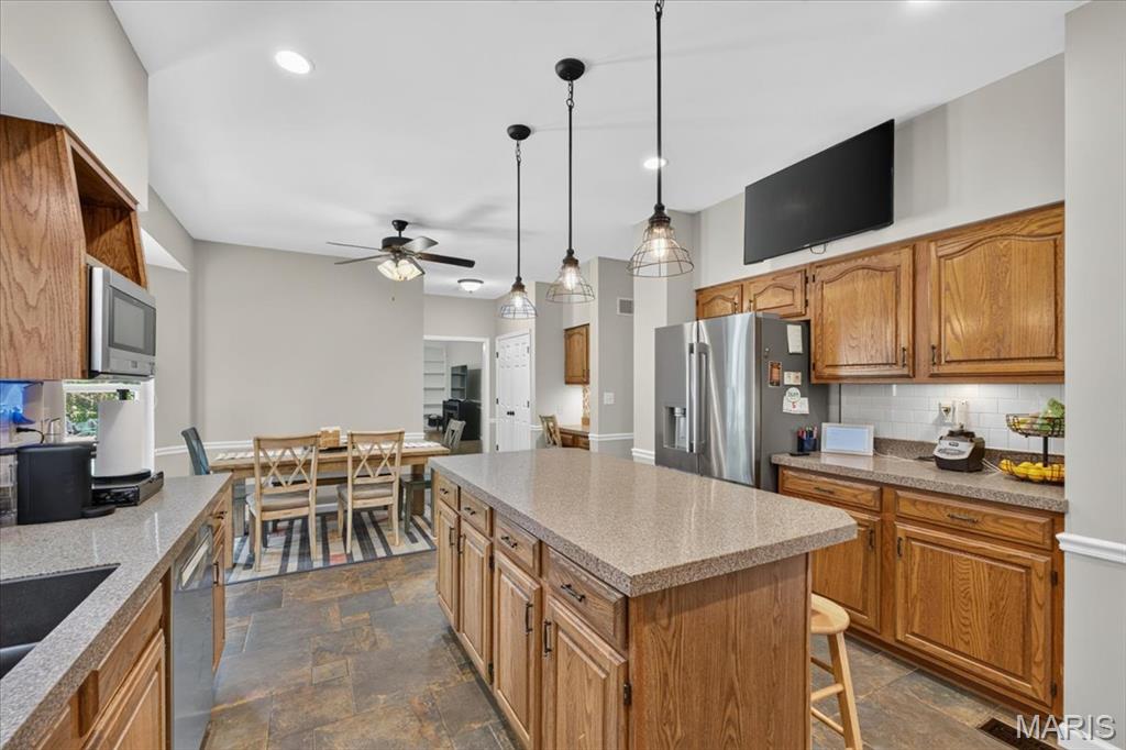 821 Pheasant Woods Drive
