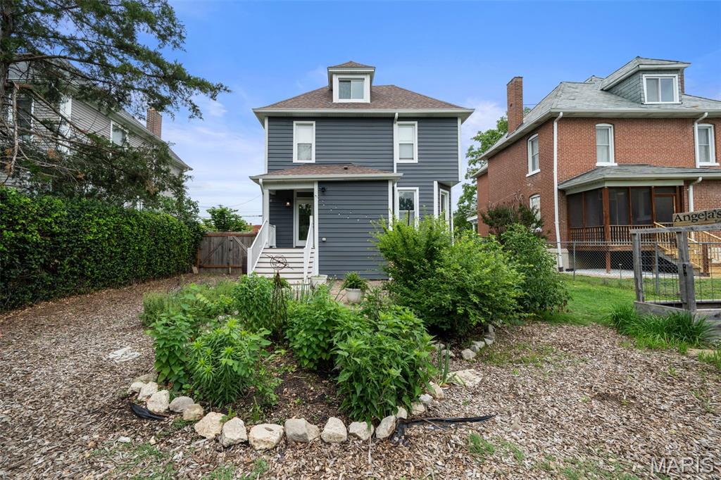 7316 Marietta Avenue
