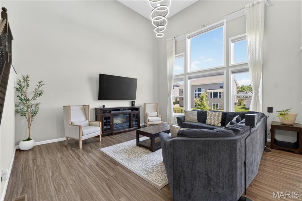 618 Strathclyde Drive