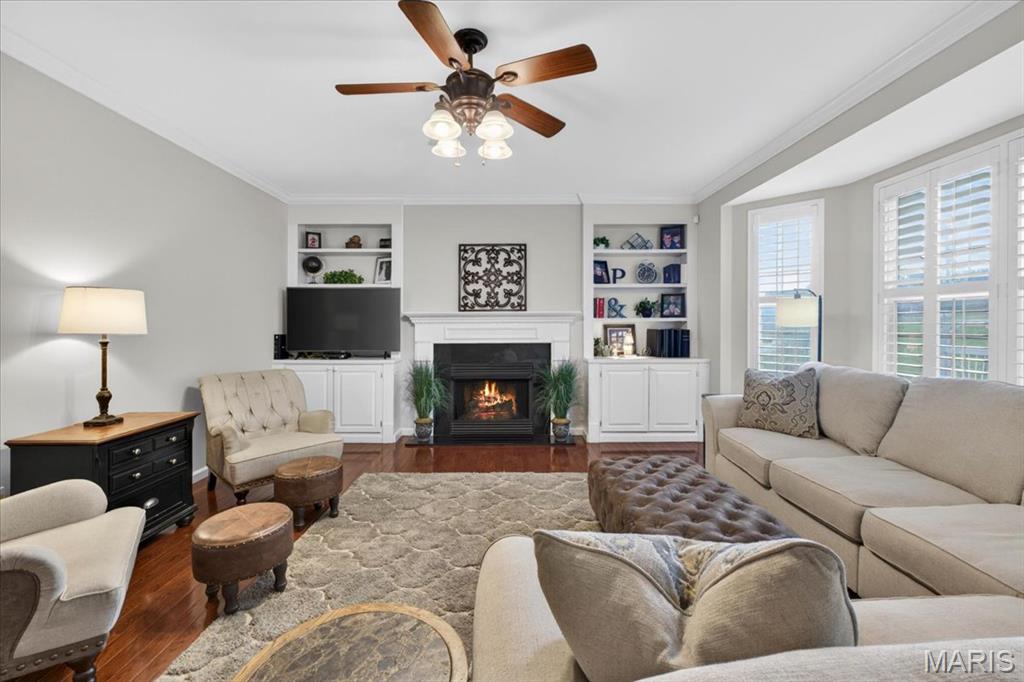 482 Pine Hollow Court