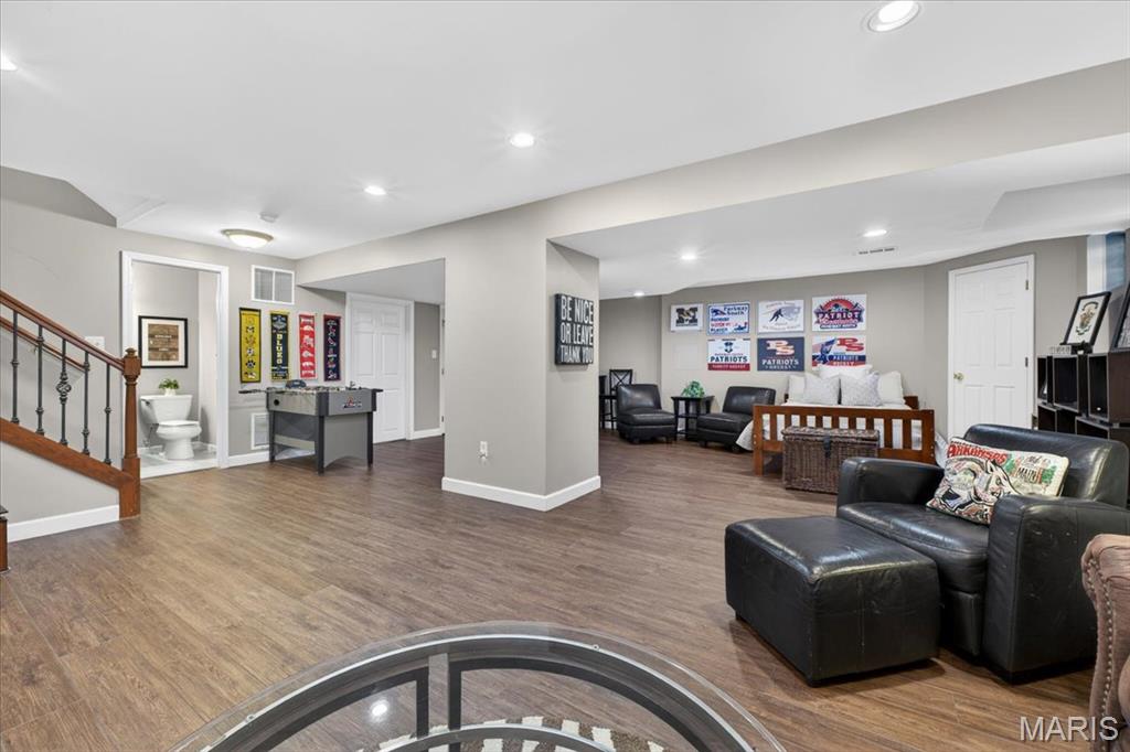 482 Pine Hollow Court