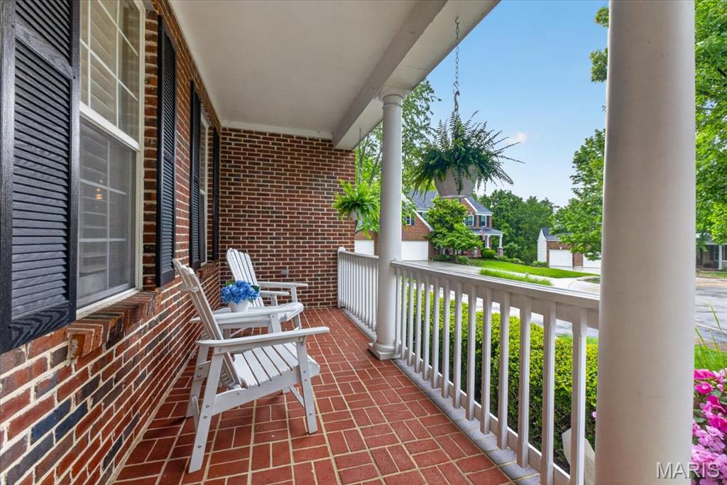 482 Pine Hollow Court