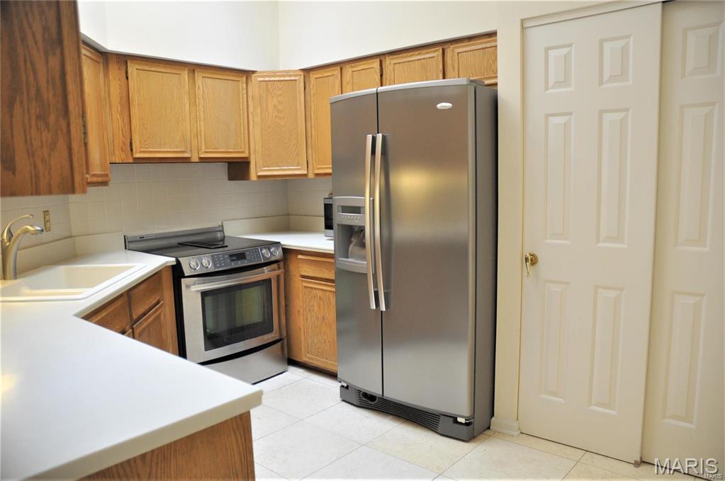 4540 Laclede Avenue Unit: 304