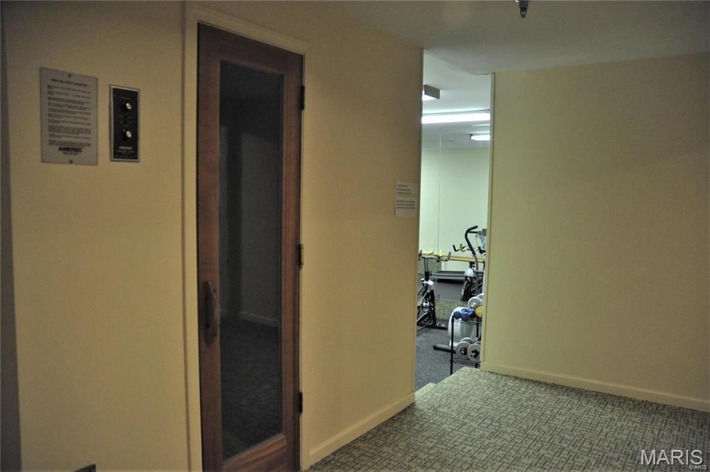 4540 Laclede Avenue Unit: 304