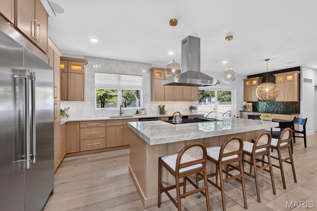 125 Crandon Drive