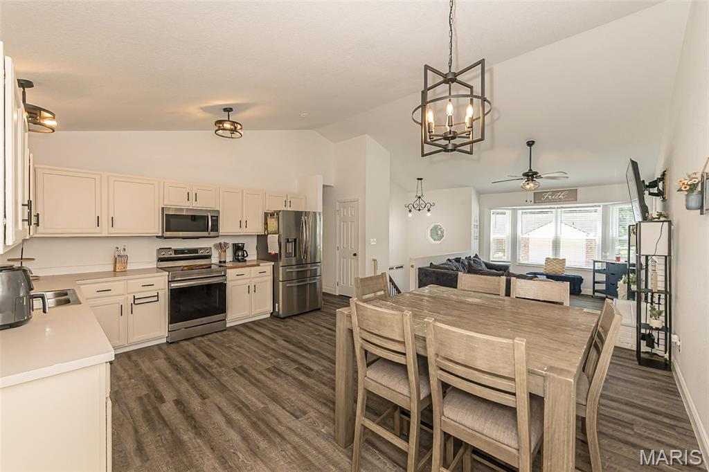 6408 Flagstone Court