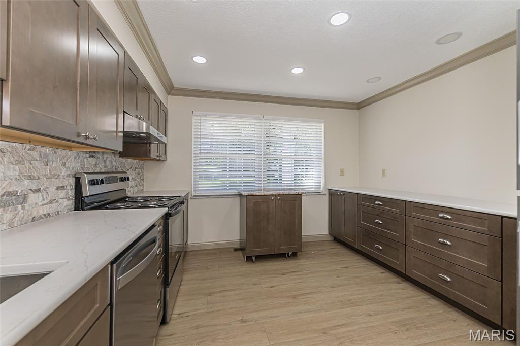 10315 Forest Brook Lane Unit: A