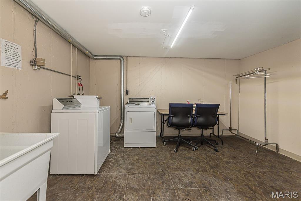10315 Forest Brook Lane Unit: A