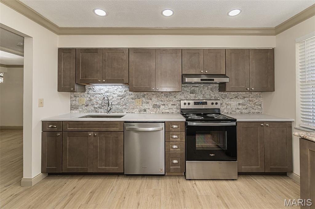 10315 Forest Brook Lane Unit: A