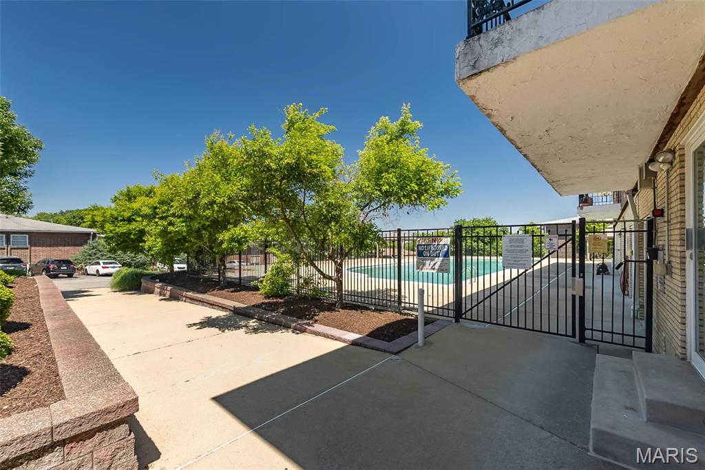 10315 Forest Brook Lane Unit: A
