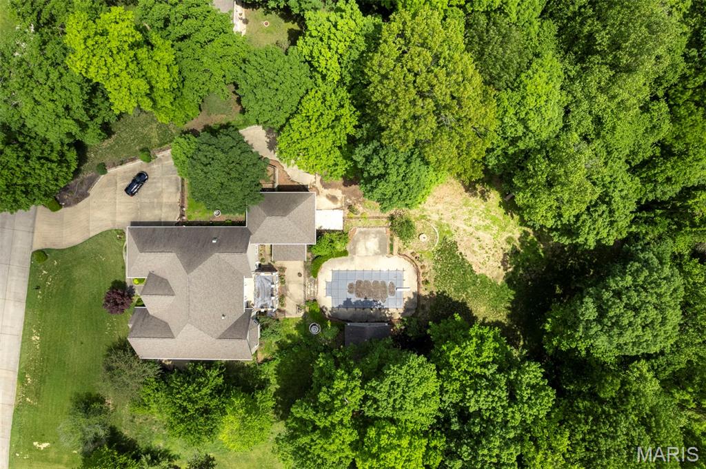 425 Windwood Lake Drive