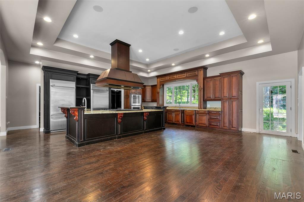 425 Windwood Lake Drive