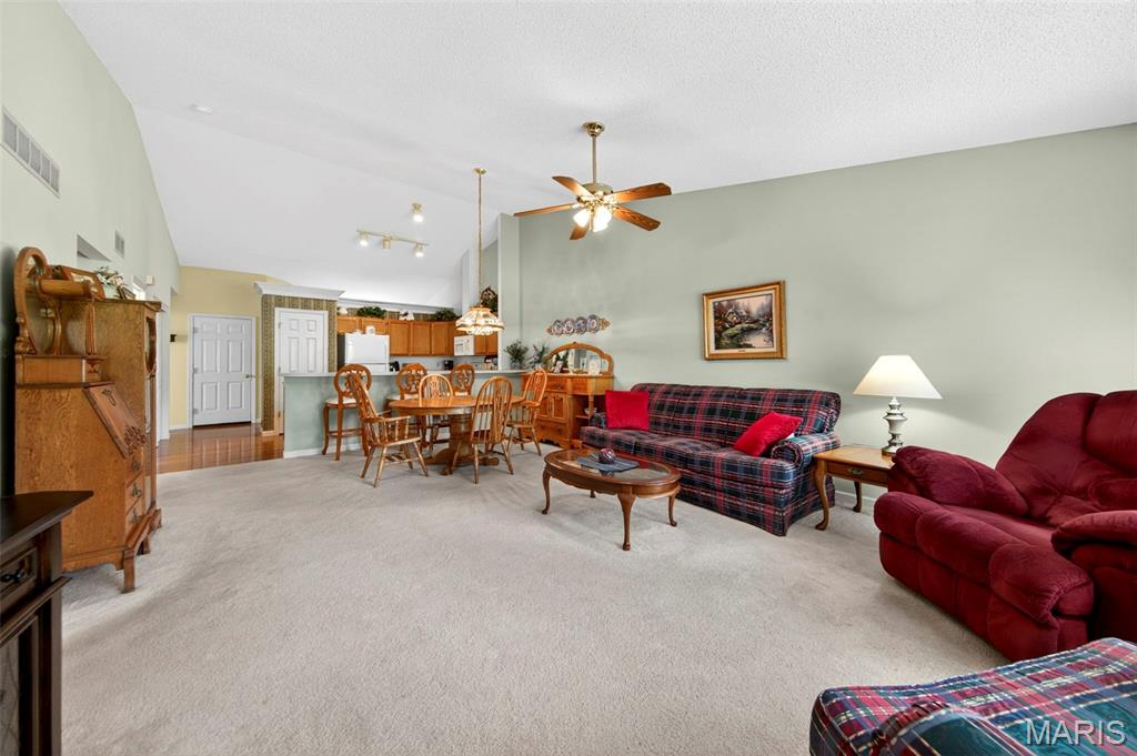 1551 Rosedale Drive Unit: 72A