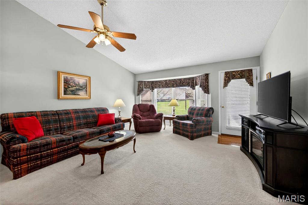 1551 Rosedale Drive Unit: 72A