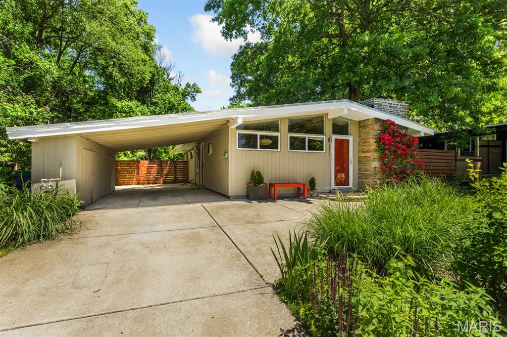 1410 Fournier Drive