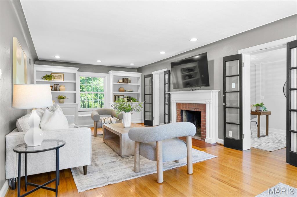 1604 Dearborn Drive