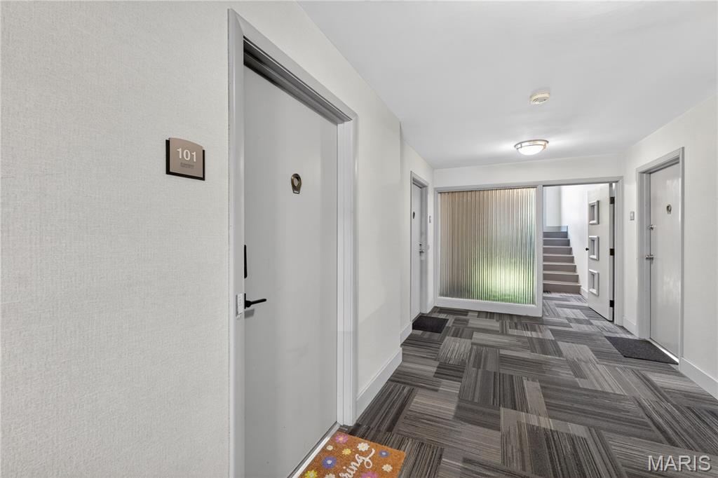 4 Delcrest Court Unit: 101