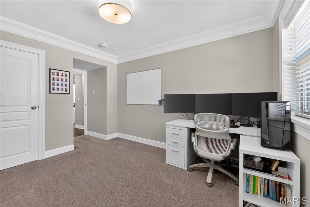 4 Delcrest Court Unit: 101