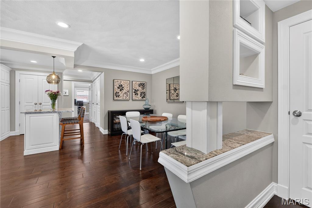 4 Delcrest Court Unit: 101