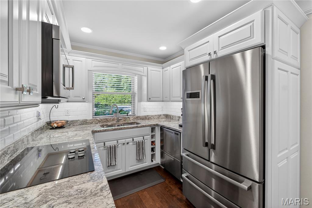 4 Delcrest Court Unit: 101