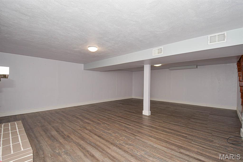 819 Renee Lane