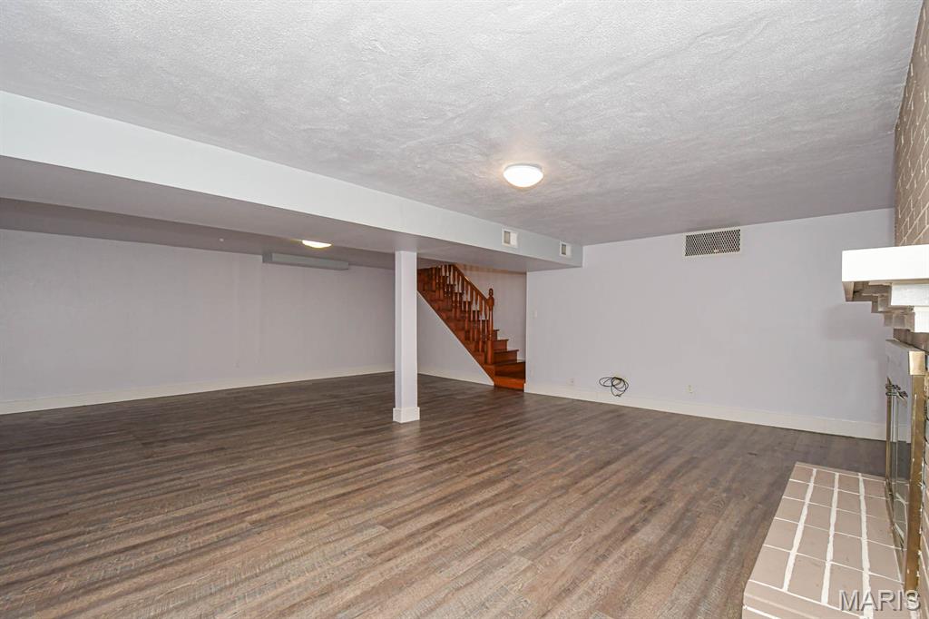 819 Renee Lane
