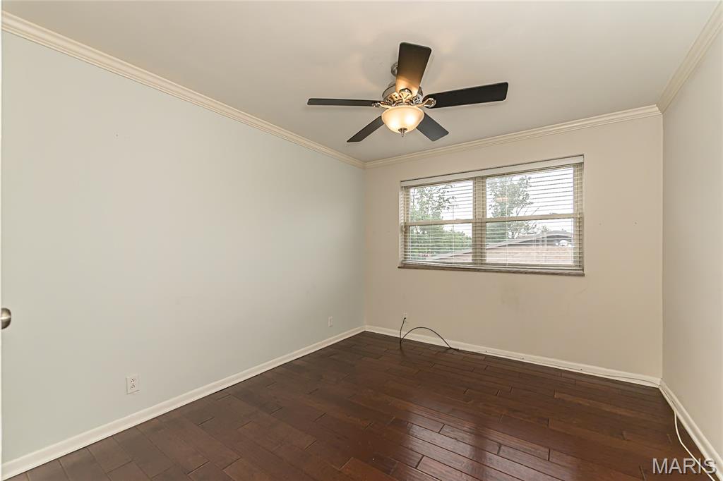 5 Delcrest Court Unit: 204
