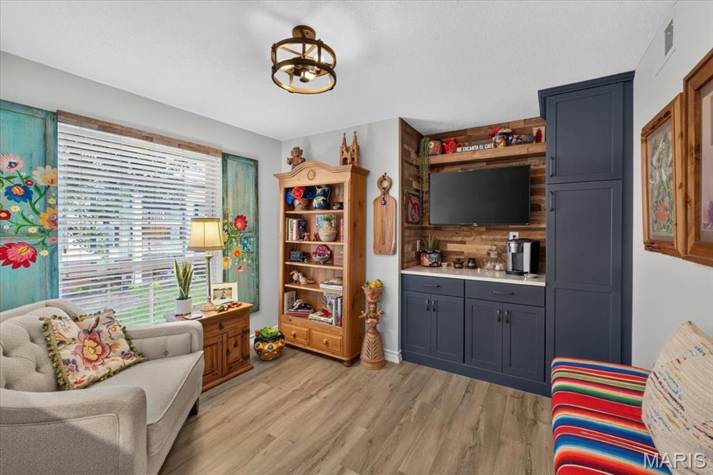 1530 Bedford Forge Court Unit: 11
