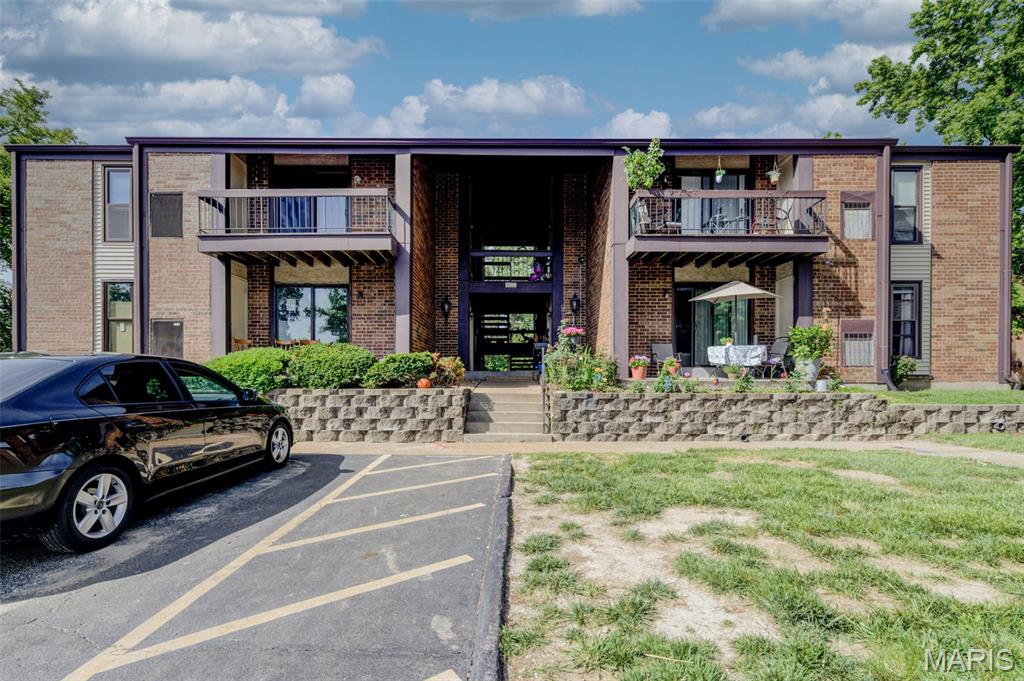 4222 Kay Lane Unit: 7