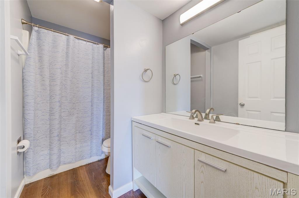 4222 Kay Lane Unit: 7