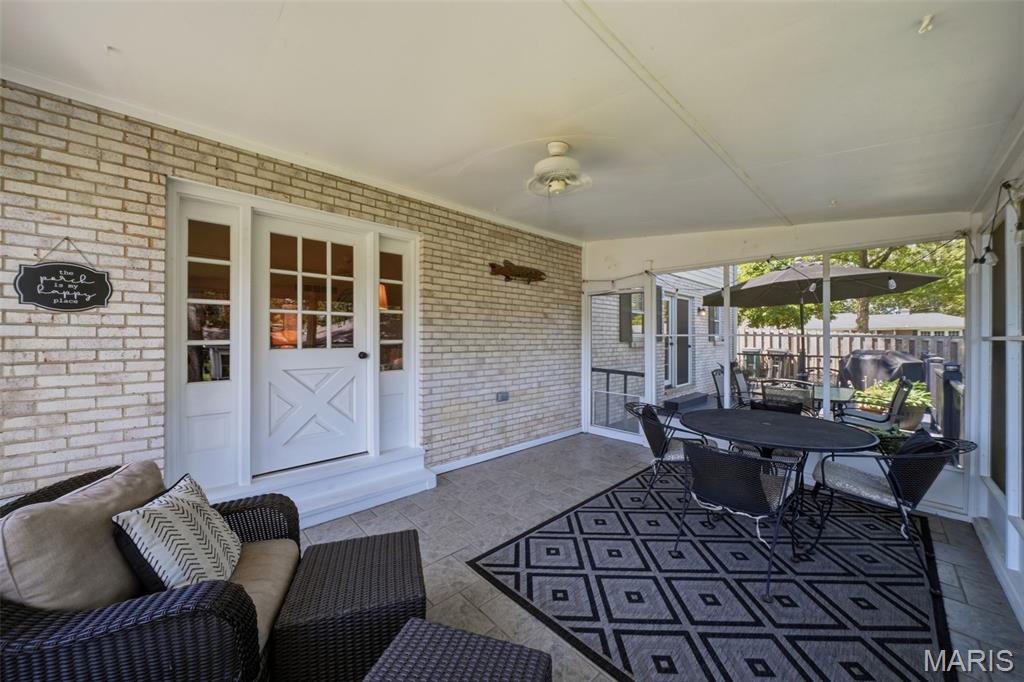 838 Winesap Lane