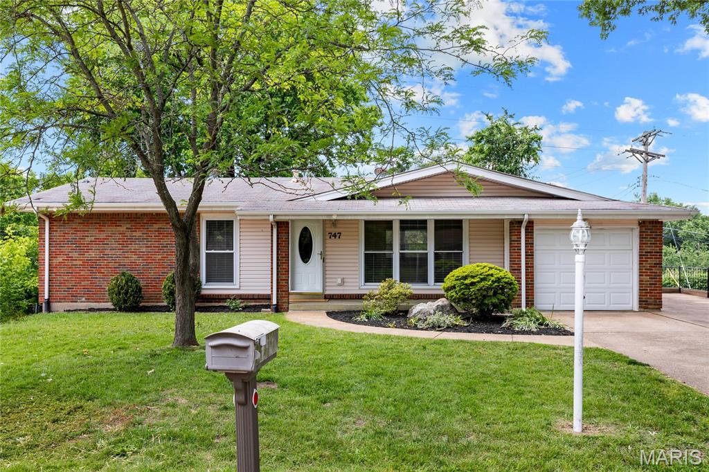 747 Burwick Terrace